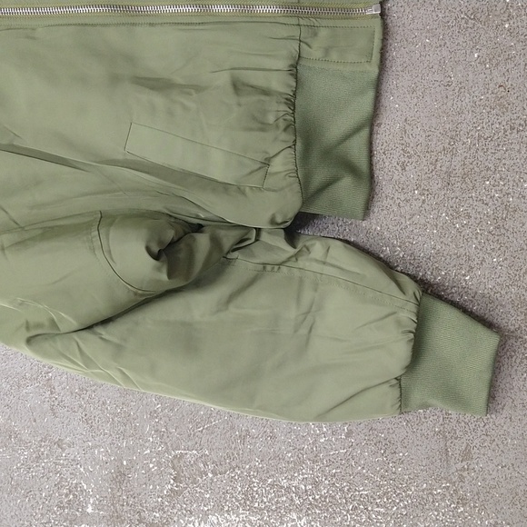 NEW! Girls' Cropped Bomber Jacket, Olive Green - art class - Picture 4 of 13